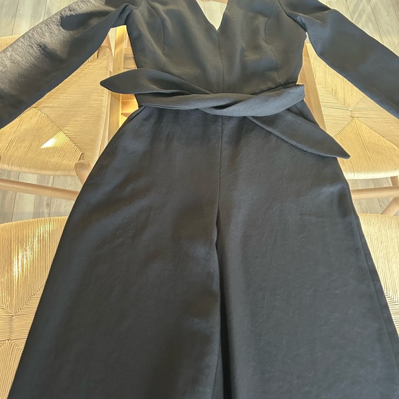 Aritzia Wilfred Jumpsuit - Picture 2 of 5